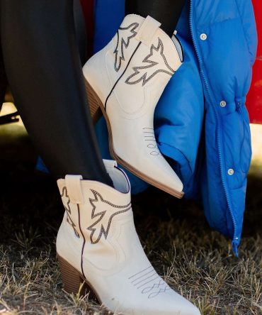 Wrangling Dreams Western Cowboy Booties (White) · NanaMacs