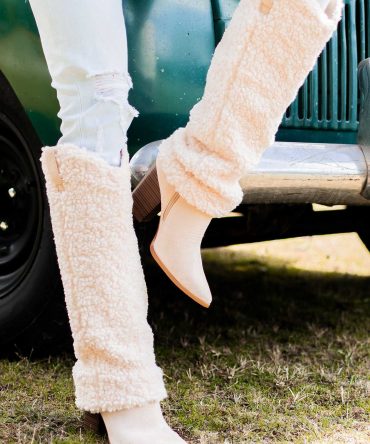 Boujee Cowgirl Slouchy Sherpa Boots (Beige) · NanaMacs