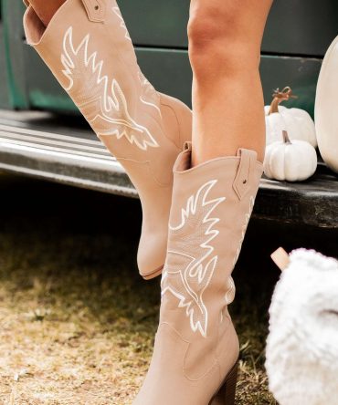 Taley Cowboy Boots (Blush) · NanaMacs