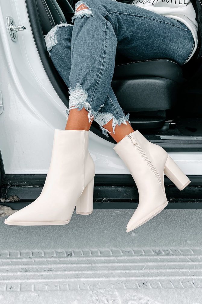 Obsession Game Pointed Toe Bootie (Off White) · NanaMacs - Image 2