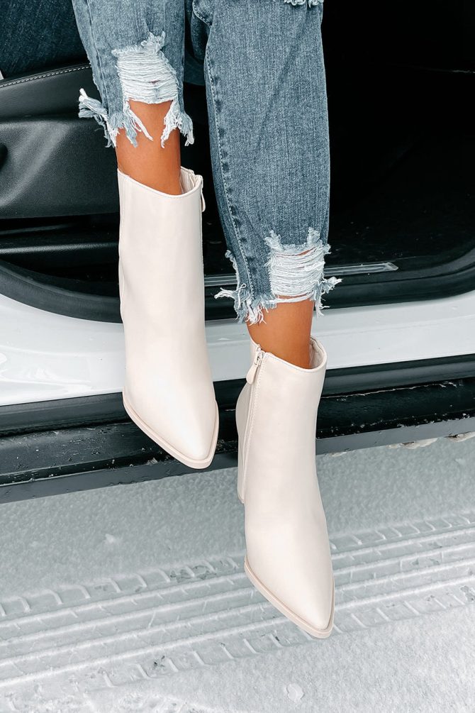 Obsession Game Pointed Toe Bootie (Off White) · NanaMacs - Image 4