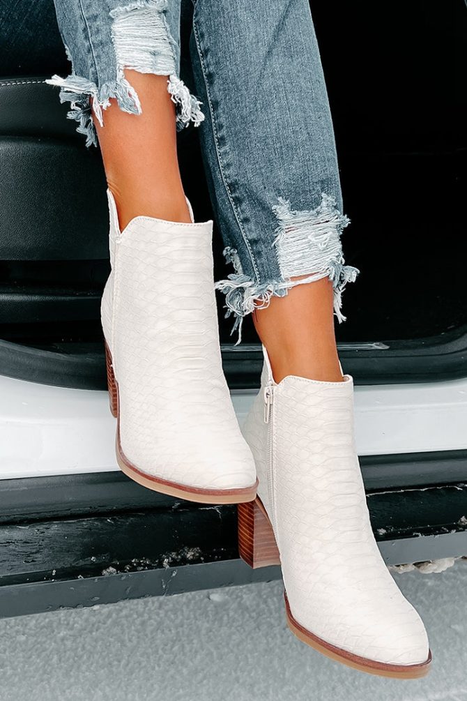 Quite The Charmer Snake Textured Booties (Ivory) · NanaMacs - Image 4