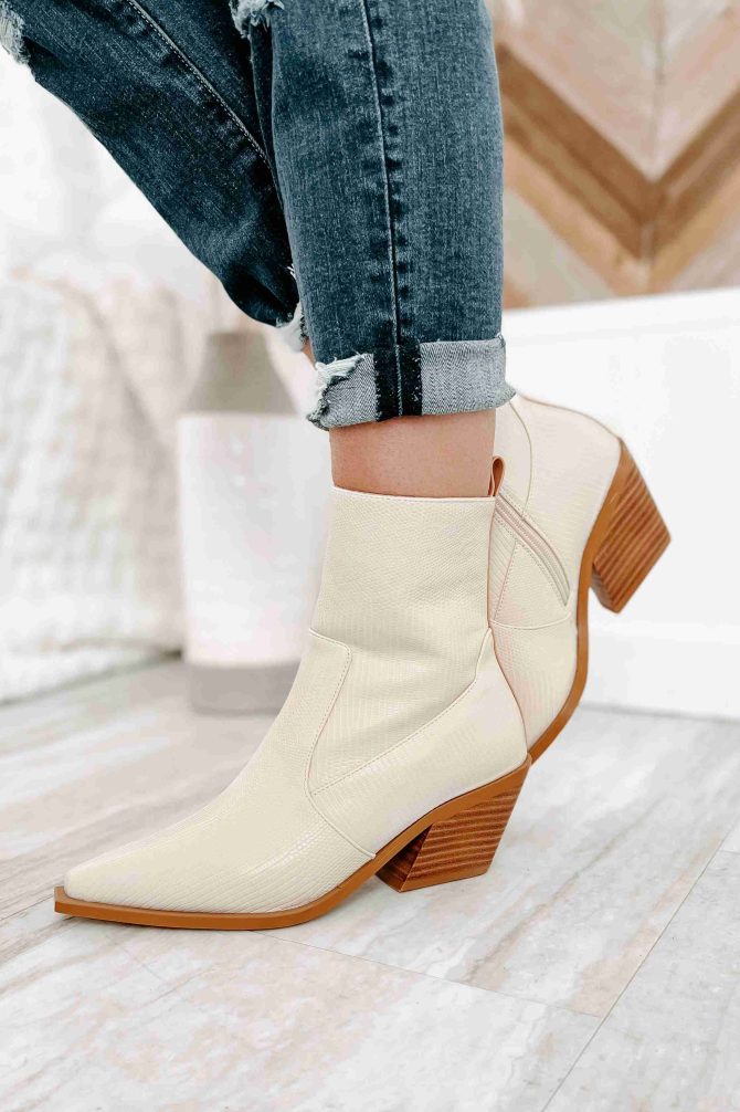 Umeko Lizard Embossed High Ankle Billini Booties (Oatmeal Lizard) · NanaMacs - Image 4