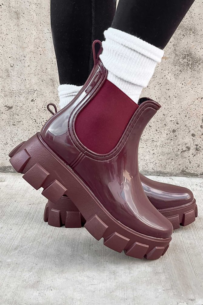 Doorbuster Walking In The Rain Lug Sole Chelsea Rain Boots (Burgundy P · NanaMacs - Image 3
