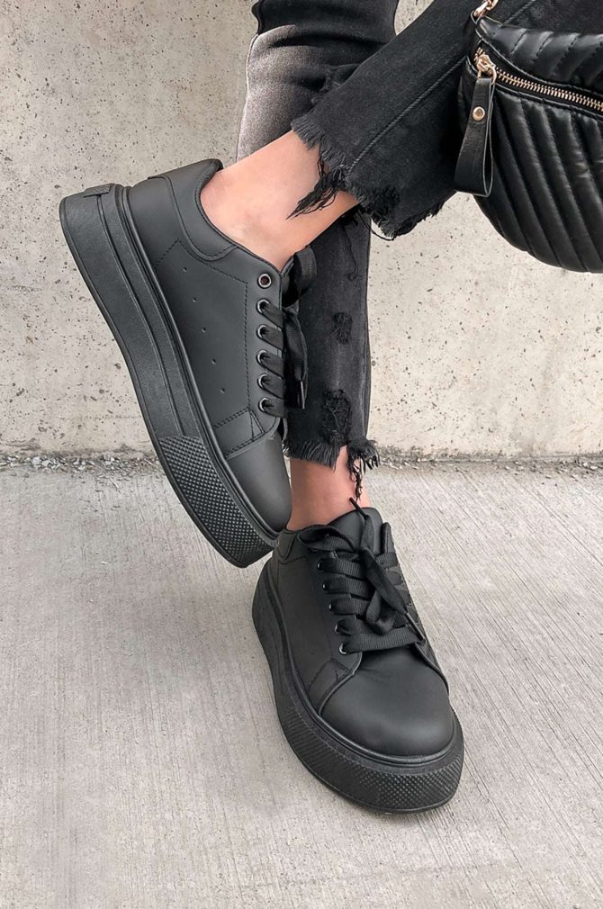Doorbuster Just Playin' Around Platform Sneakers (Black) · NanaMacs