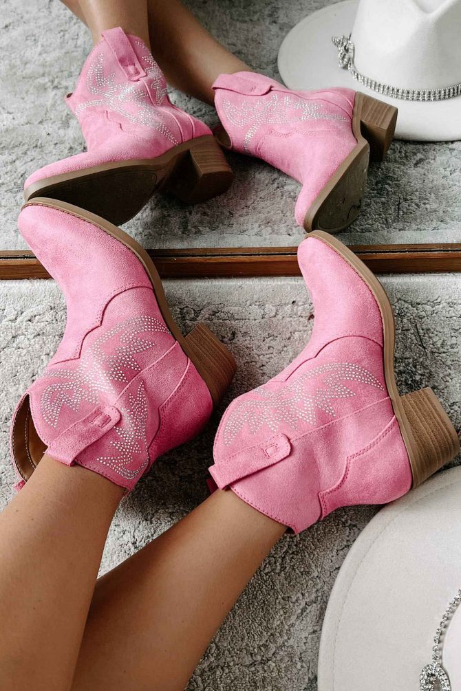 Rodeo Season Faux Suede Rhinestone Western Booties (Light Magenta) · NanaMacs