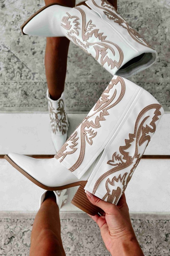 Esperanza Western Stitch Fold-Over Boots (Tan/White) · NanaMacs