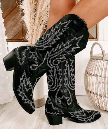 Raised Right Contrast Stitched Cowboy Boots (Black/White) · NanaMacs
