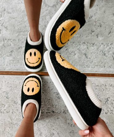 Found My Happy Place Sherpa Lined House Shoes (Black) · NanaMacs