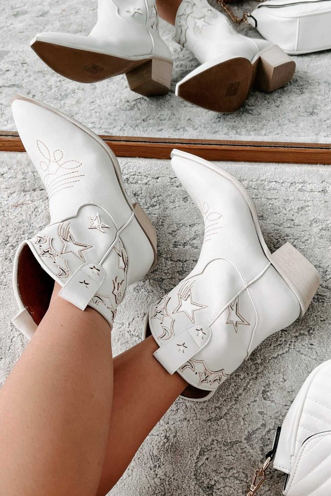 Under The Western Sky Star & Moon Western Booties (Light Grey) · NanaMacs - Image 2