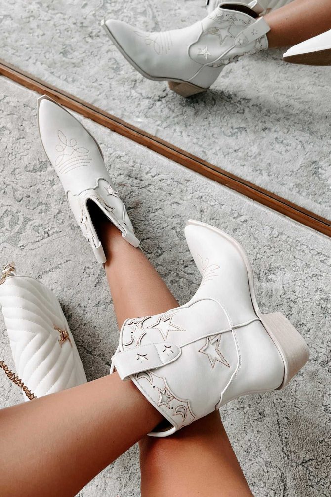 Under The Western Sky Star & Moon Western Booties (Light Grey) · NanaMacs