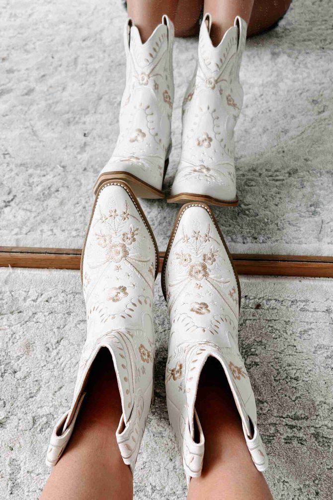 Small Town Roots Floral Stitch Western Booties (White) · NanaMacs - Image 3
