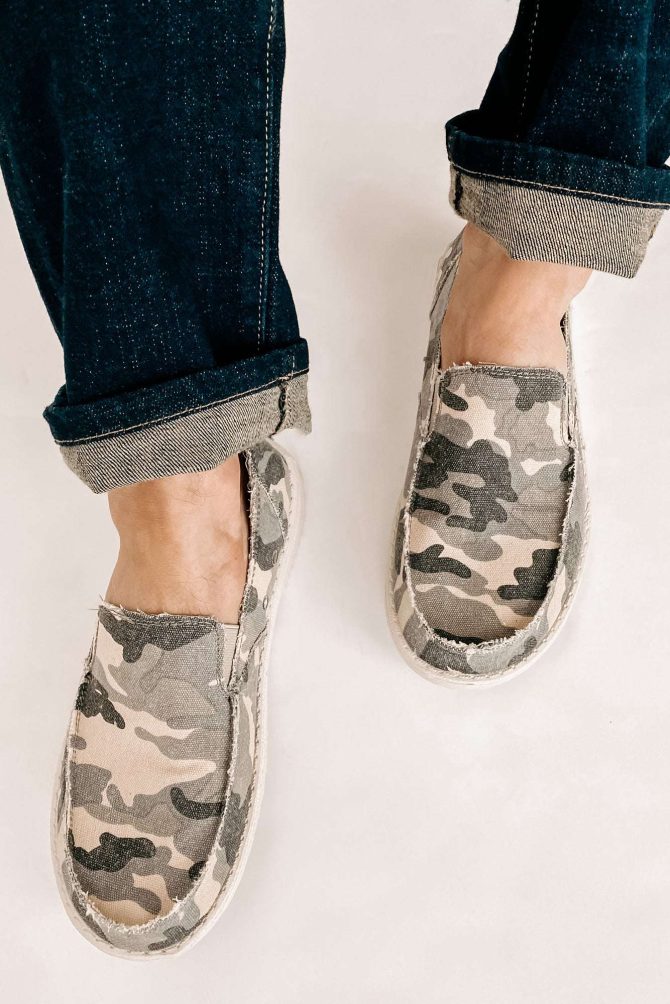 Jon Men's Very G Camo Raw Edge Slip-On Canvas Shoes (Grey Camo) · NanaMacs - Image 2