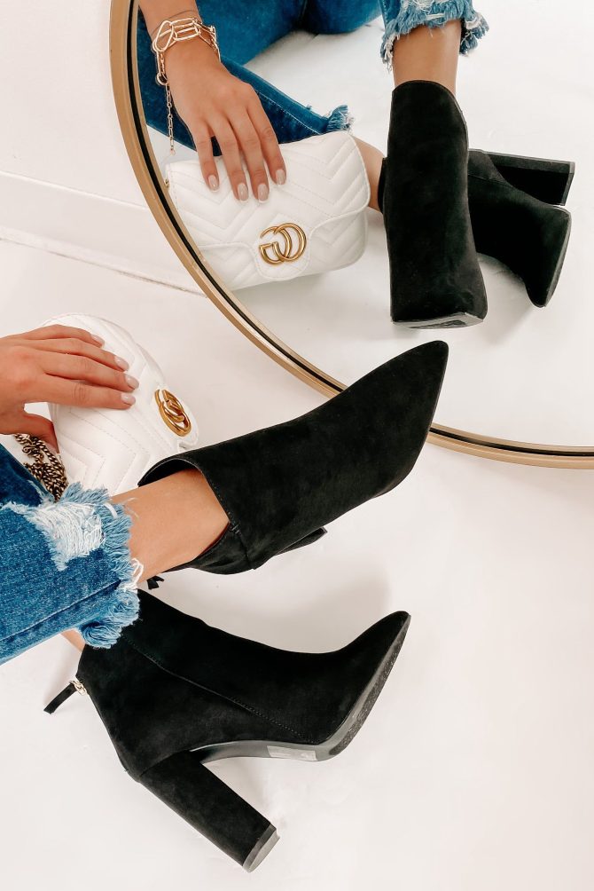 Plot Twist Faux Suede Booties (Black) · NanaMacs