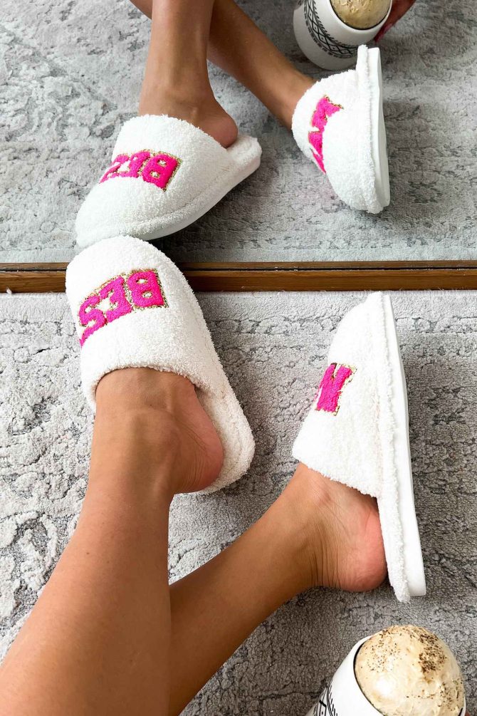 "Best Mama" Sequined Patch "Best Mama" Slippers (White) · NanaMacs - Image 2