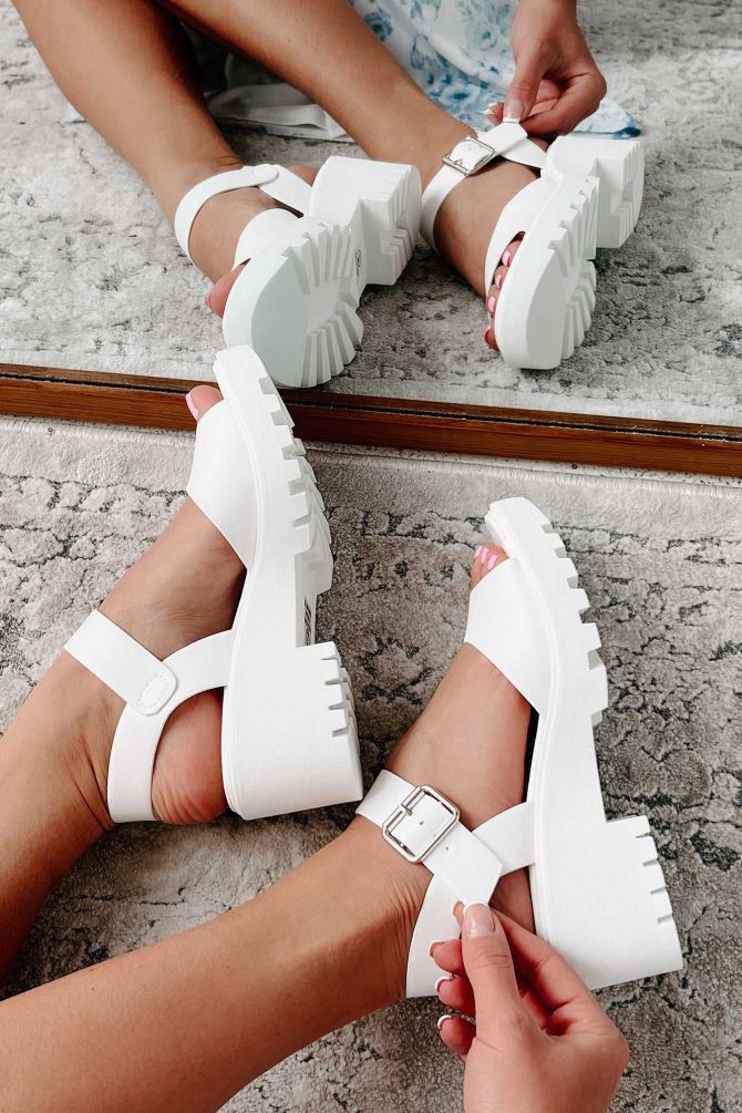 Just Having Fun Chunky Heel Sandal (White) · NanaMacs - Image 3