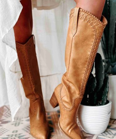 Finley Billini Knee High Western Boots (Camel) · NanaMacs