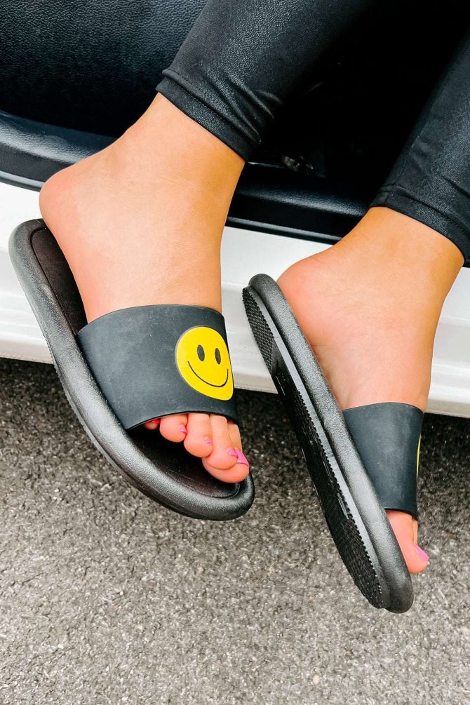 Came For The Fun Cushioned Slides (Black/Yellow) · NanaMacs - Image 2