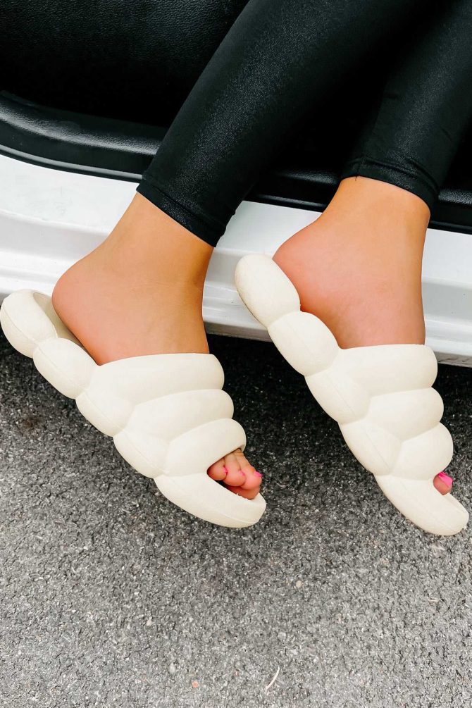 So On Trend Cushioned Slides (Ivory) · NanaMacs - Image 3