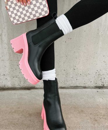 Can't Miss Me Lug Sole Chelsea Platform Boots (Black/Pink) · NanaMacs