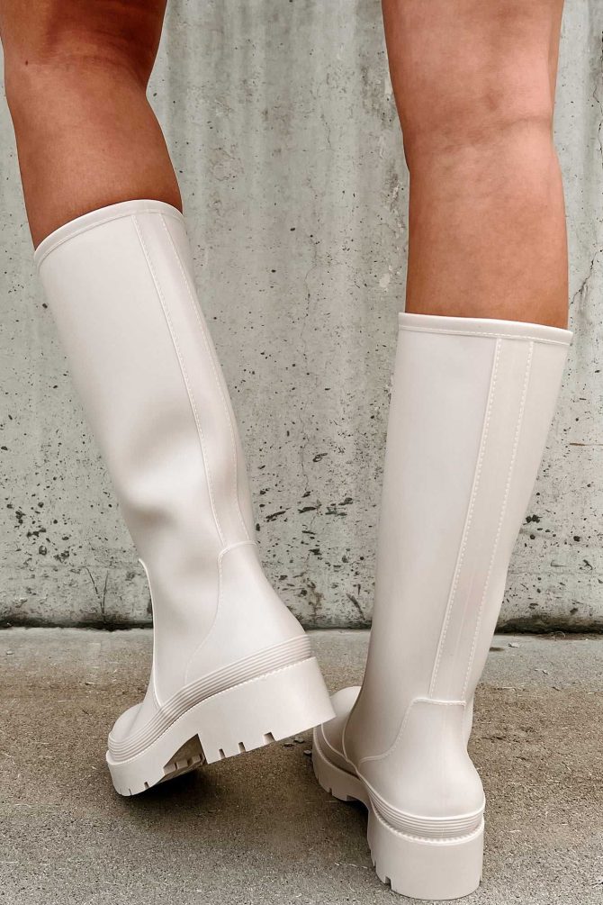 Stepping In Puddles Rubber Rain Boots (Ivory) · NanaMacs - Image 4